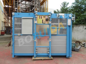Mast Hot-dip Galvanized Cage Hoists Lifting Equipment with VFC Control